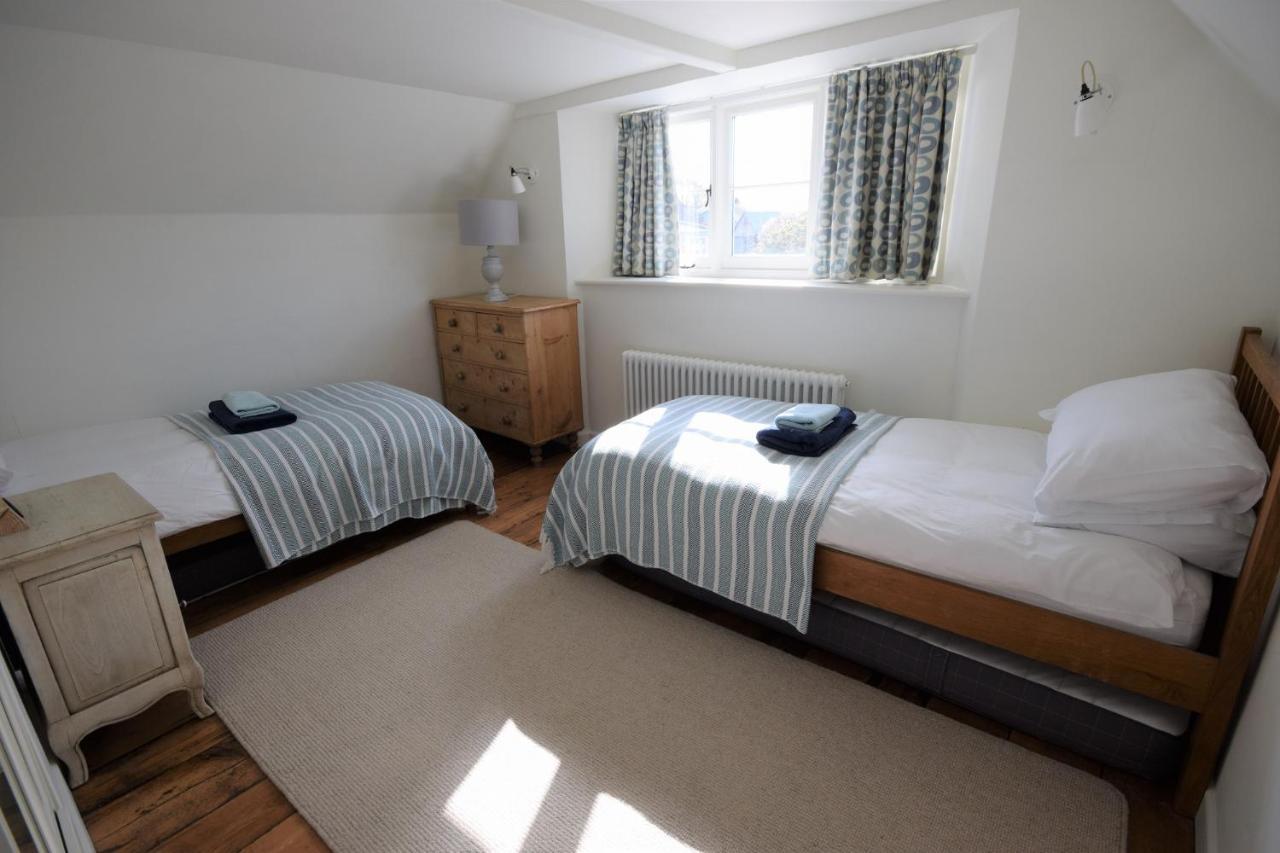Greystone Cottage - Sea Views, Short Stroll To A Beautiful Sandy Beach Brook  Luaran gambar
